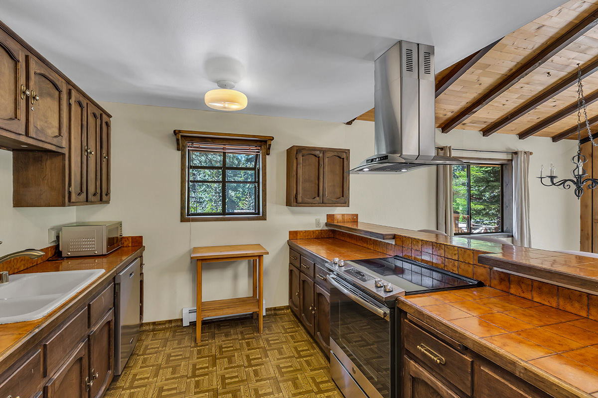 775 Golfers Pass Incline Village